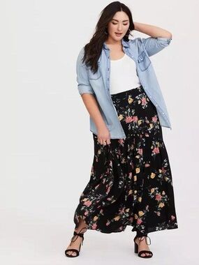 Torrid Black Floral Challis Maxi Skirt - Size 18